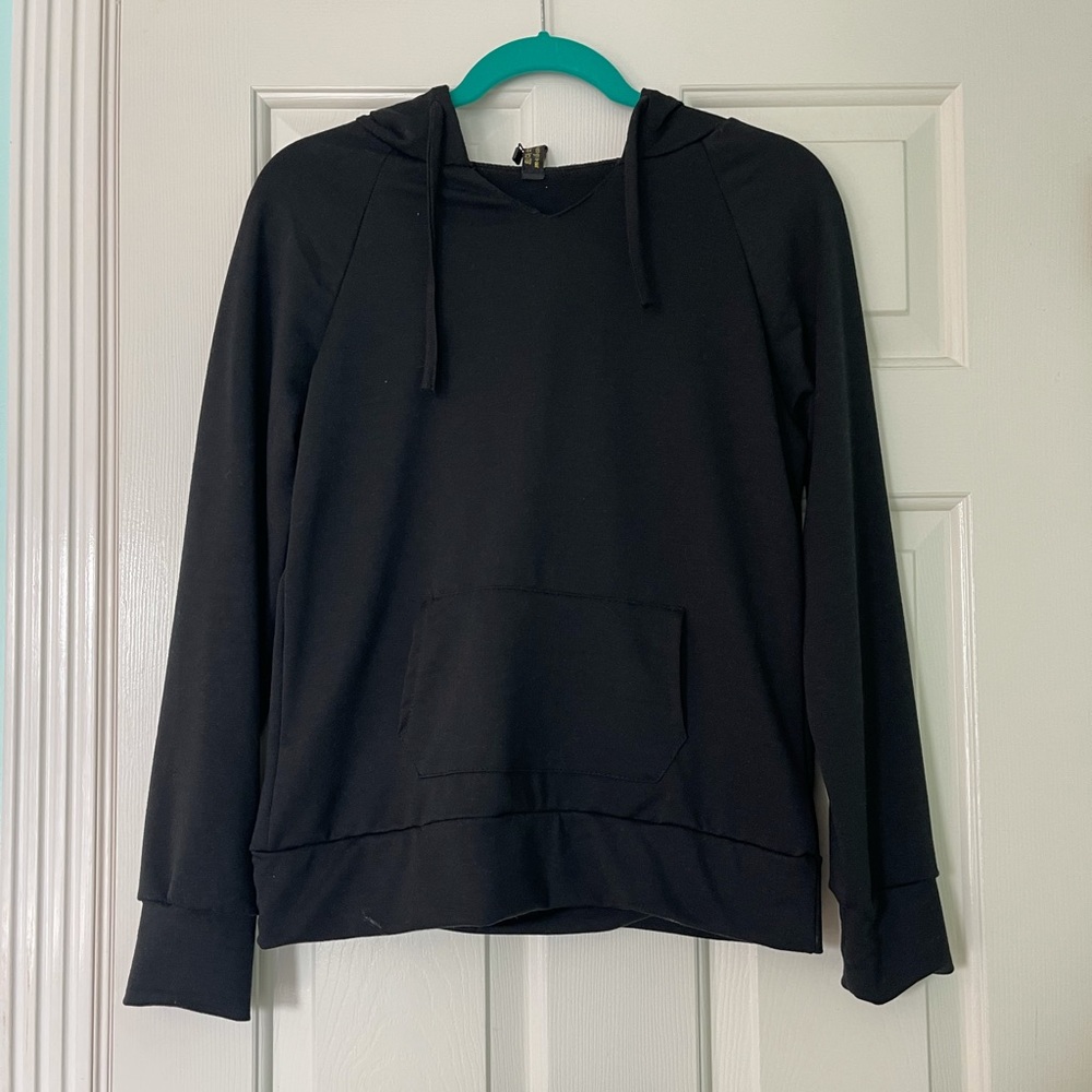 Meihanyicheng Black Sweatshirt